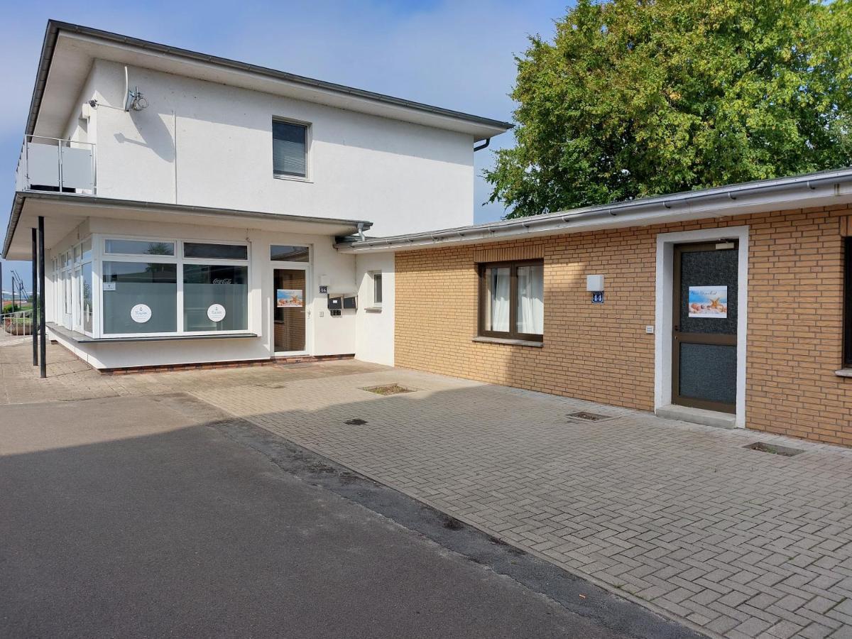 Appartamento Haus Strandlust- Gemuetliches Studio Direkt Am Duemmer Lembruch Esterno foto