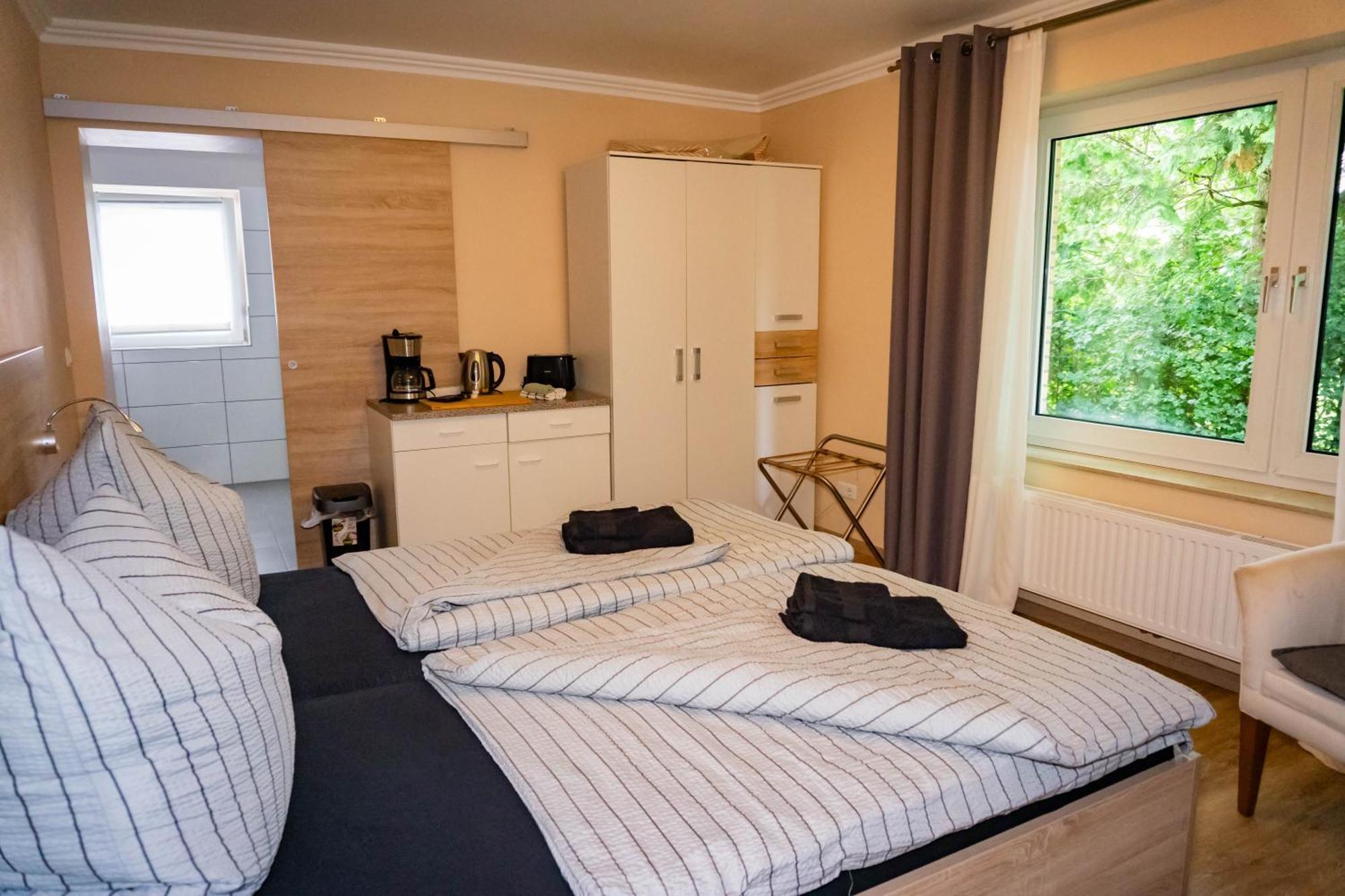 Appartamento Haus Strandlust- Gemuetliches Studio Direkt Am Duemmer Lembruch Esterno foto